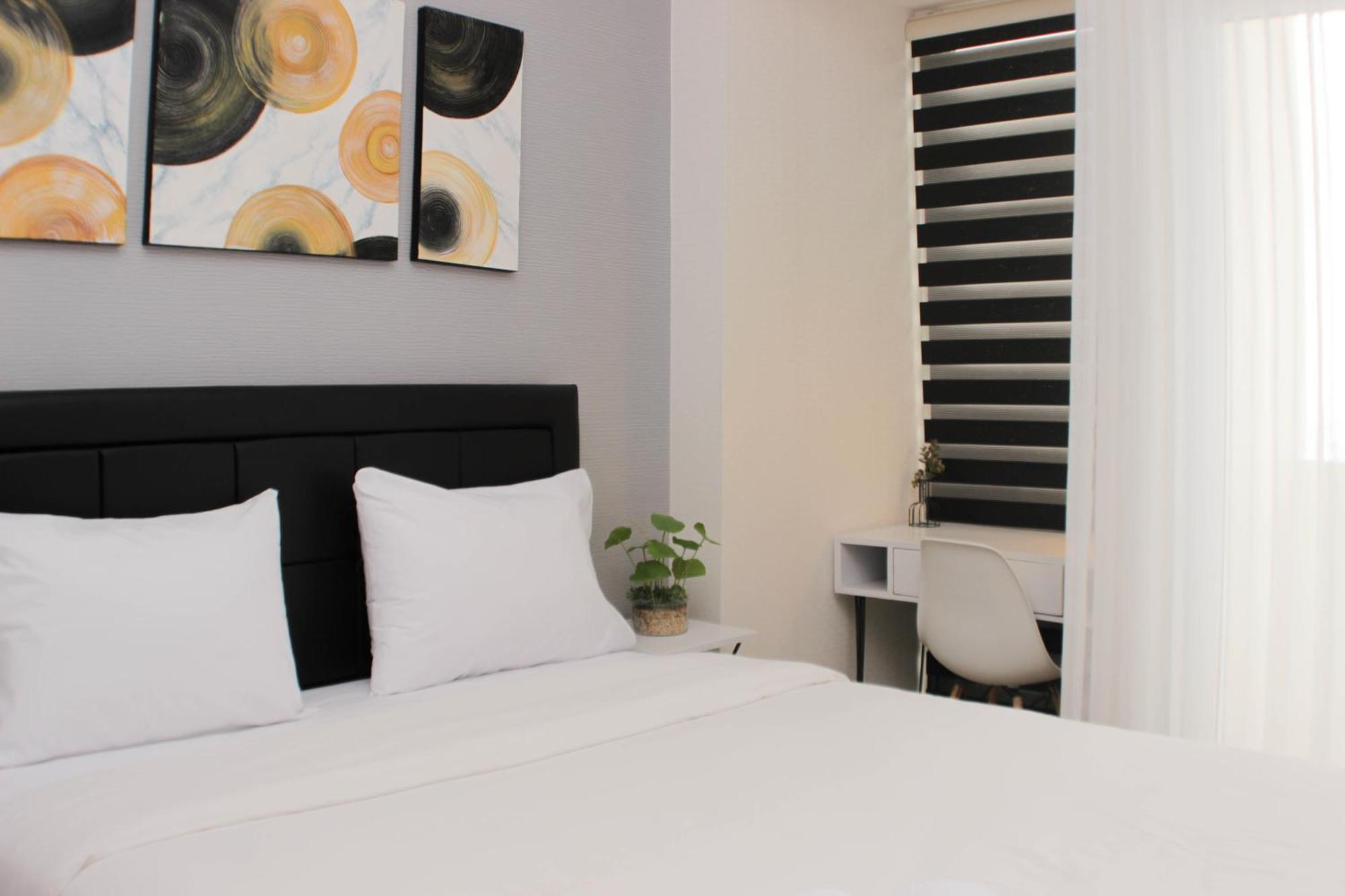 Cozy And Tranquil At Vasanta Innopark By Travelio Apartemen Bekasi